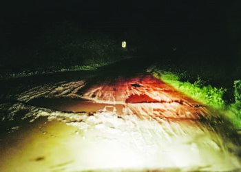 केळघर मुरूड मार्गावर दरड कोसळली