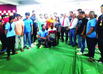 राज्य पॉवरलिफ्टींग स्पर्धेत जिल्हा संघाला १३ पदके