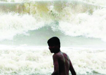 पावसाळ्यात अतिउत्साही पर्यटन धोक्याचे