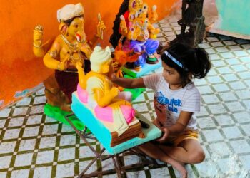 गणरायाच्या आगमनाचे वेध