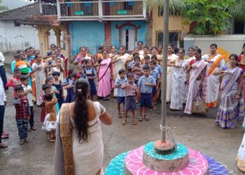 खांबेरेमध्ये ग्रामस्थांना स्वच्छतेची शपथ