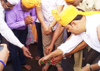 श्रीवर्धनमध्ये परंपरा जोपासत नारळी पौर्णिमा