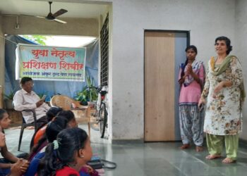 शाळाबाह्य विद्यार्थ्यांना शिक्षणाचे महत्त्व पटवून सांगणार
