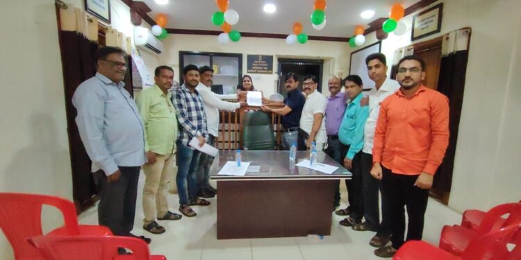 रस्त्यासाठी पेणकर उतरणार रस्त्यावर