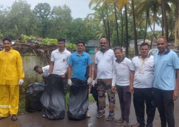 रायगड पोलीस मुख्यालय झाले प्लास्टिकमुक्त