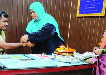 म्हसळ्यात पोलिसांना बांधली राखी