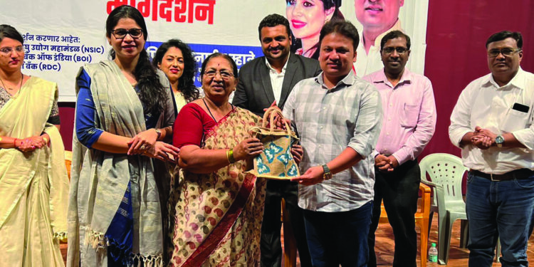 पनवेल-उरणमध्ये खादी, ग्रामोद्योगचे अभ्यासक्रम