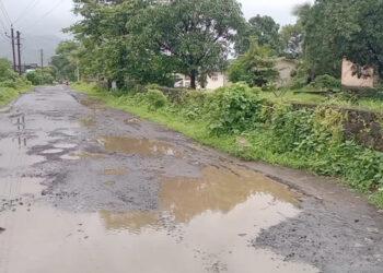 मुख्यमंत्री ग्रामसडक योजनेची परवड