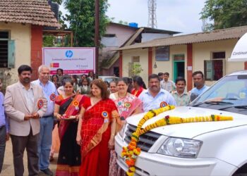 ‘लाईट ऑफ लाईफ’च्या वतीने डिजिटल व्हॅनचे उद्घाटन