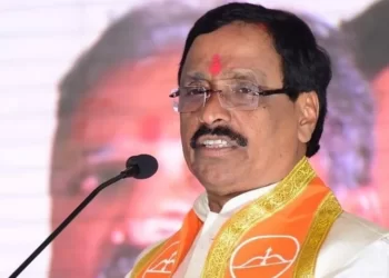 केंद्र आणि राज्यातील राज्यकर्ते रिफायनरीचे दलाल; विनायक राऊत