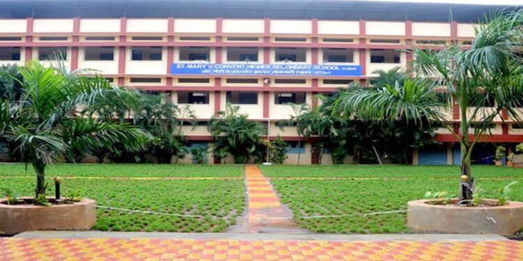 सेंट मेरी स्कूलमध्ये विद्यार्थ्याचा मृत्यू