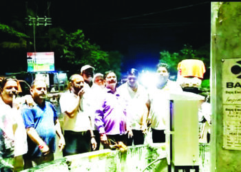 उरण चारफाटा परिसर झाला प्रकाशमय