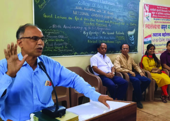 स्वातंत्र्य लढ्याचा कर्जतला मोठा इतिहास : वसंत कोळंबे