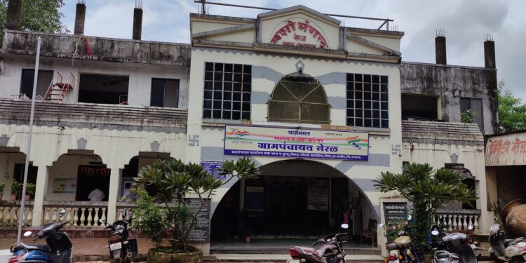 नेरळ ग्रामपंचायतीमध्ये अतिरिक्तकामगार