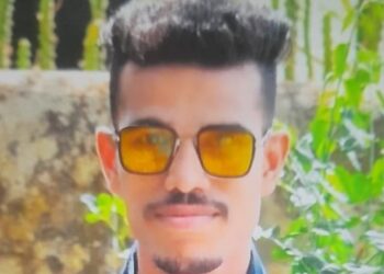 प्रेयसीने लग्नाला नकार दिल्याने तरुणाने स्वतःला पेटवले; ग्रामस्थांचा शव घेण्यास नकार