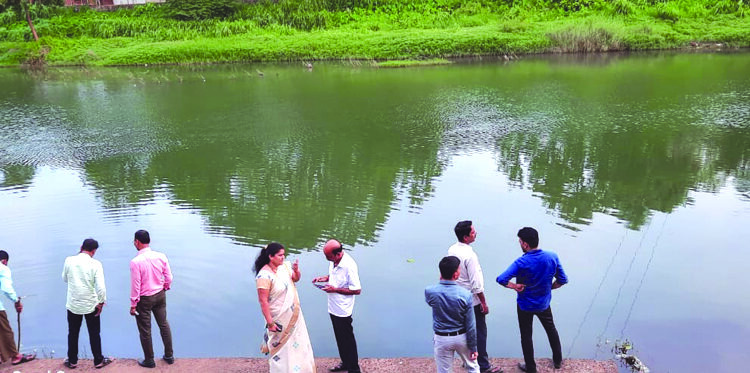 गणेशघाटाची नगराध्यक्षांकडून पाहणी