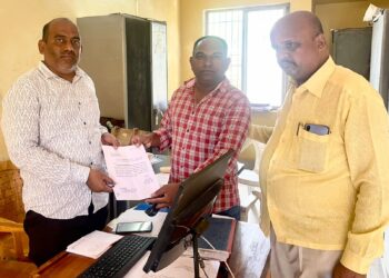 विद्यार्थ्यांचे भवितव्य अंधारात; तीन वर्षांपासून उर्दू शाळांवर शिक्षक नाहीत