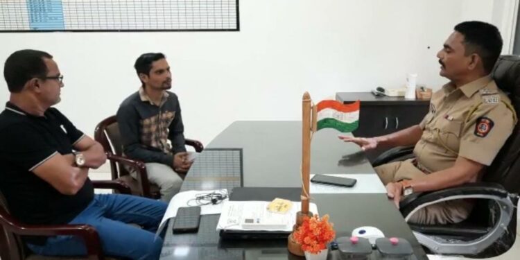 पोलीस निरीक्षकामुळे तरुण व्यसनमुक्त