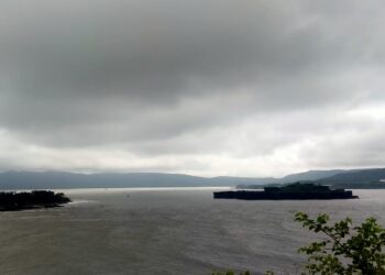 वादळ शमले; नौका मासेमारीस रवाना