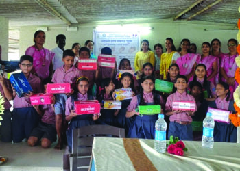 विद्यार्थ्यांना हात धुण्याबाबत मार्गदर्शन