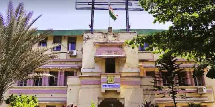 महापालिकेची आरोग्य यंत्रणा रडारवर