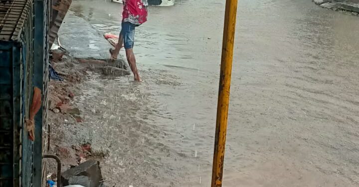 वावंजे रस्त्याबाबत शिवसेना आक्रमक