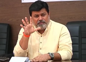 नाणार प्रकल्पात खोडा घालू नका