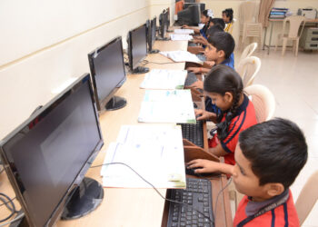 जि.प.शाळा होणार डिजिटल