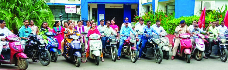 अलिबागेत कर्मचार्‍यांची बाईक रॅली