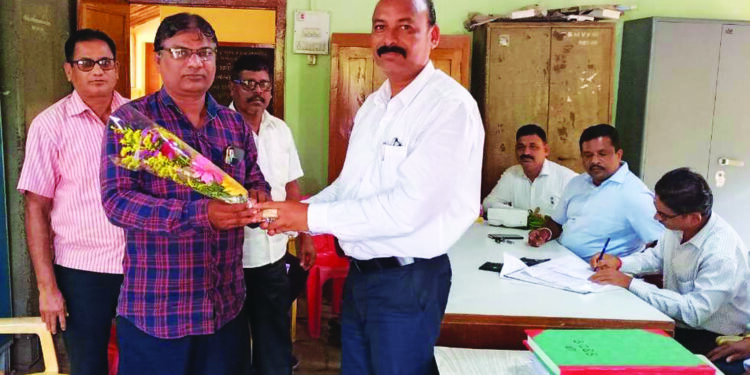 अलिबाग तालुका शिक्षकेत्तर कर्मचारी संघाच्या तालुकाध्यक्षपदी नारायण पाटील