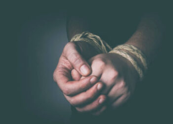 अल्पवयीन मुलीचे अपहरण