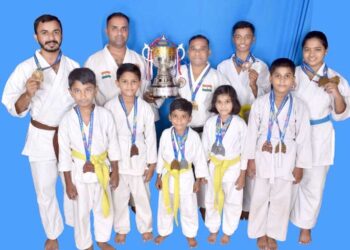 राज्यस्तरीय बुडोकॉन कराटे स्पर्धेत नरेश बडेकर यांना अजिंक्यपद