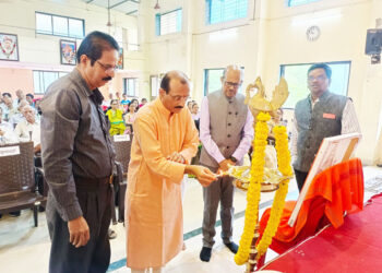 शिक्षकांकडे शासनाचे दुर्लक्ष-पुरोहित