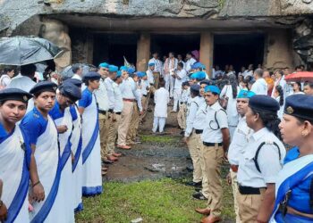 कुडा बुद्ध लेणी येथे उसळला भीमसागर