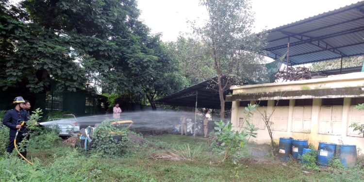 पनवेल पोलिसांनी पडकलेल्या ड्रममधून वायुगळती; कर्मचार्‍यांची धावाधाव