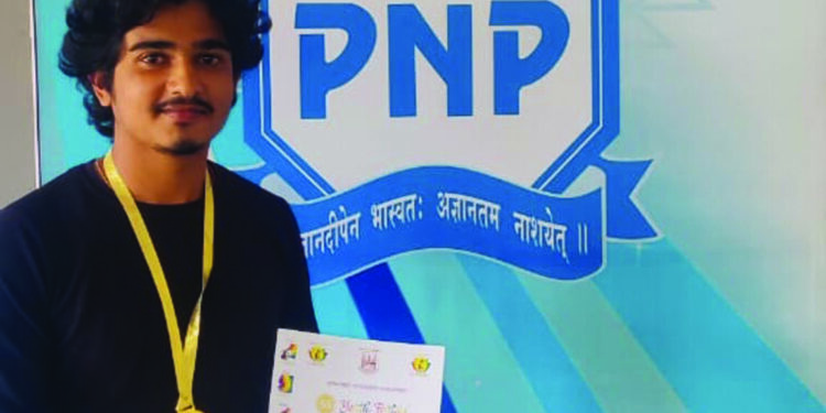 विद्यापीठाच्या युवा महोत्सवात पी.एन.पी. महाविद्यालयाला सुवर्णपदक