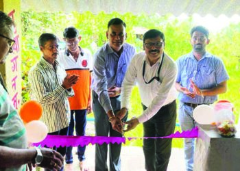 ताडगांव शाळेच्या नुतनीकरणास सुरुवात