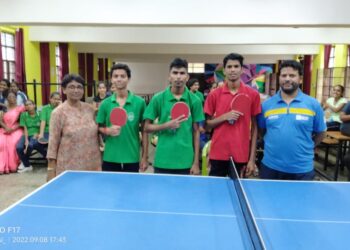 निजामपूर येथे क्रीडा स्पर्धा, विज्ञान प्रदर्शन