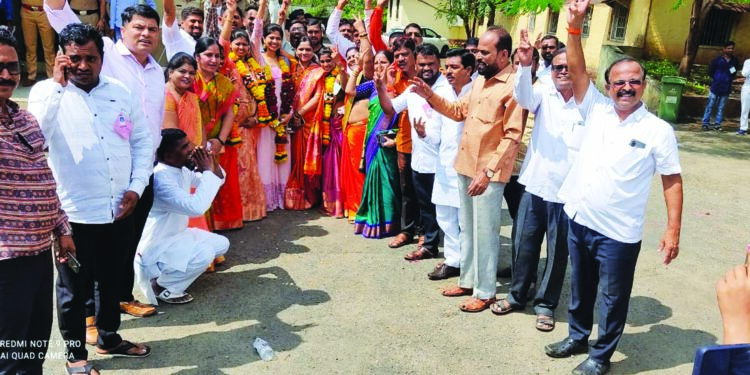 खालापुरात शिवसेना महाविकास आघाडीची सरशी