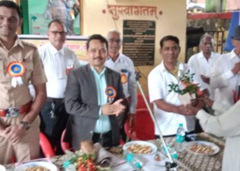 ज्येष्ठ नागरीकांनी समाजामध्ये प्रबोधन करणे गरजेचे आहे – पंडीत पाटील