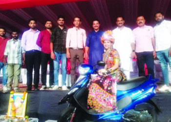 करंजाडेत शेकाप पुरस्कृत गरबा दांडिया