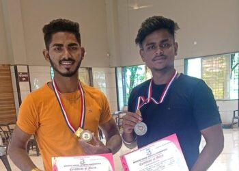 मुंबई विद्यापीठ क्रीडा स्पर्धेत अनिकेत व आशिषला पदक