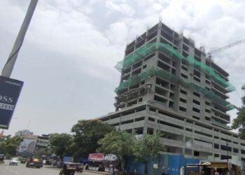 वाशी बस आगार आणि वाणिज्य संकुल पुढील वर्षी