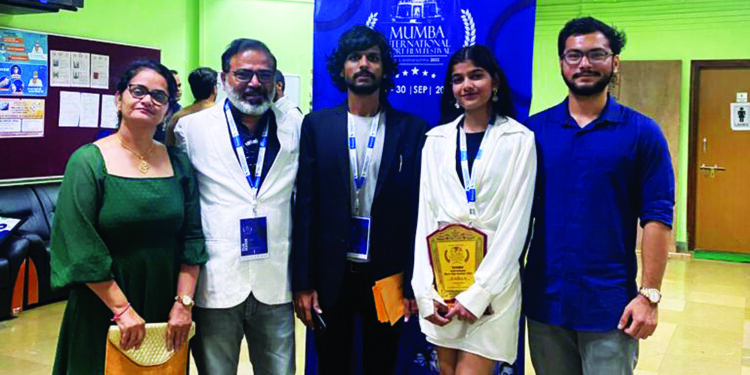 ‘बाबाची सोनपरी’ला प्रथम क्रमांक; इंटरनॅशनल फिल्म फेस्टिवलमध्ये गौरव