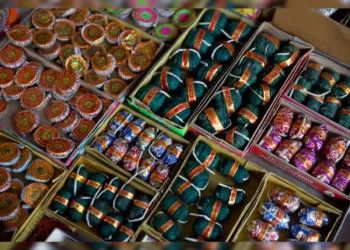 कोरोनाचा फटाक्यांची निर्मितीवर परिणाम