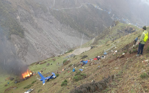 भीषण अपघात! केदारनाथमध्ये हेलिकॉप्टर कोसळून ६ जणांचा मृत्यू