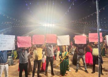 रत्नेश्‍वरी मंदिर वाचविण्यासाठी पोस्टर आंदोलन