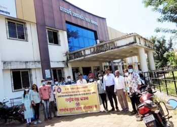 तहसील कार्यालयाची स्वच्छता