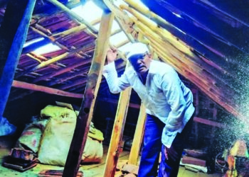 कालवणमध्ये वीज पडून घराचे नुकसान