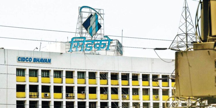 नियमित घरांच्या पुर्ततेसाठी प्रकल्पग्रस्तांच्या बैठका